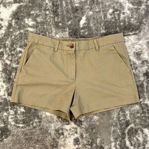 GAP Khaki Shorts Size 2 EXCELLENT CONDITION